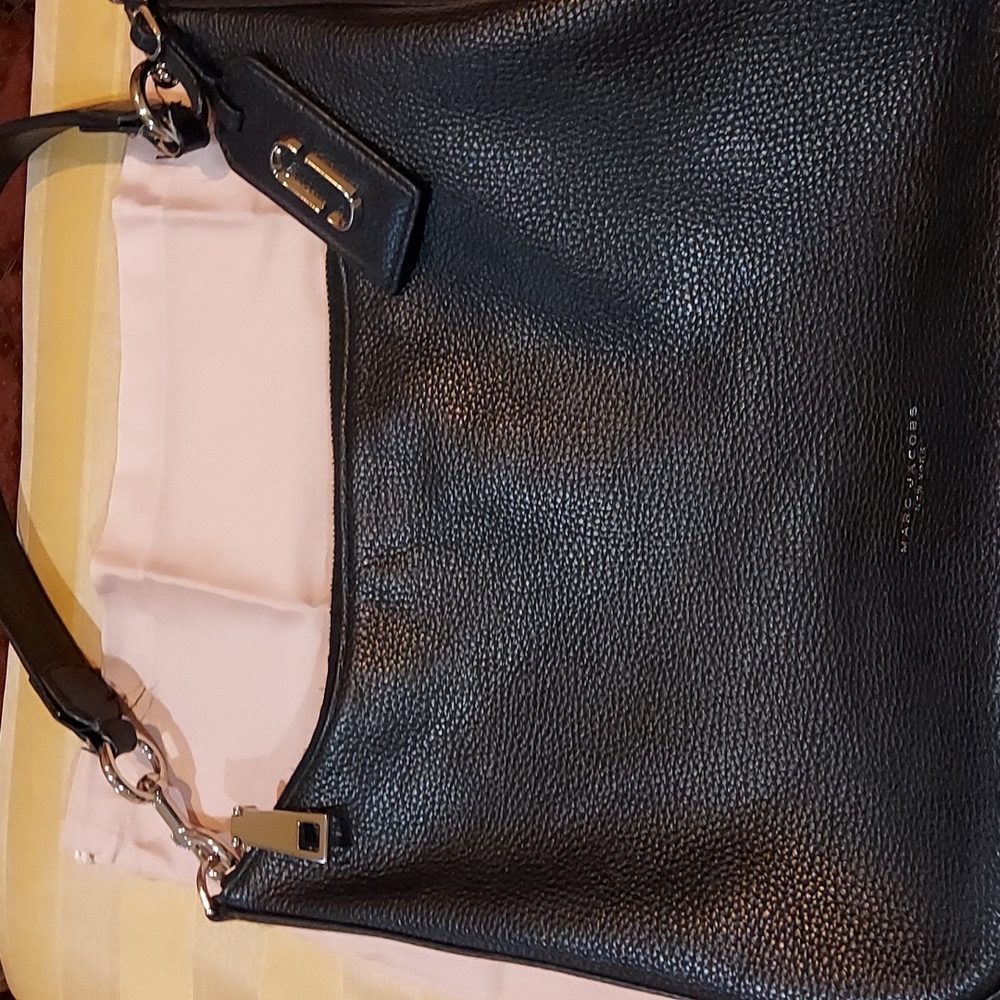 Marc Jacobs Handbag - Picture 2 of 7